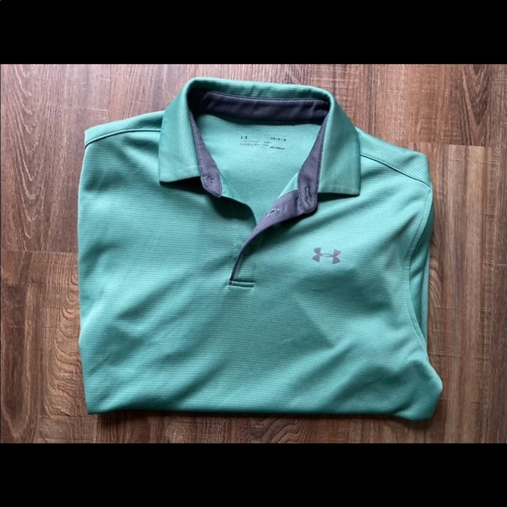 Men’s large under armour polo shirt